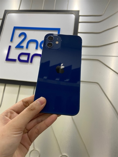 Điện thoại iPhone 12 - VN/A - 256GB - IOS 18.5 - Pin 100% thay new - Màu xanh - Ngoại hình: 98% - Màn trầy, đã thay vỏ - Body