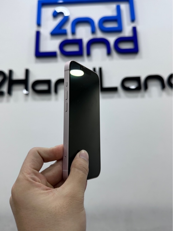 Điện thoại iPhone 13 - CH/A - 128GB - IOS 26.1.1 - Pin 100% - Màu hồng - Ngoại hình 98% - Lưng đã thay - Body