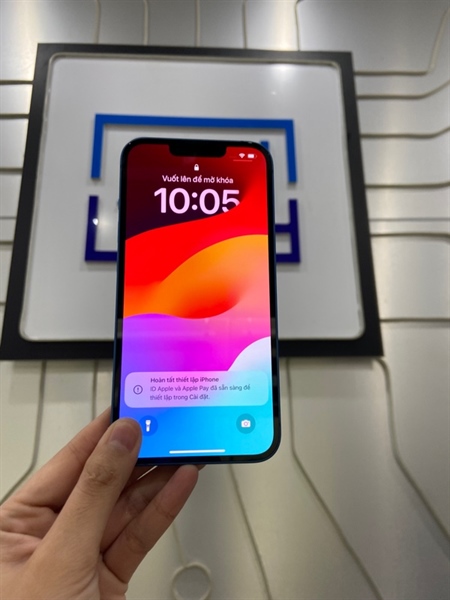 Điện thoại iPhone 13 - LL/A - 128GB - Máy lock - Pin 100% - Chu kì sạc 110 lần - Màu xanh - Ngoại hình: 98% - Body 3