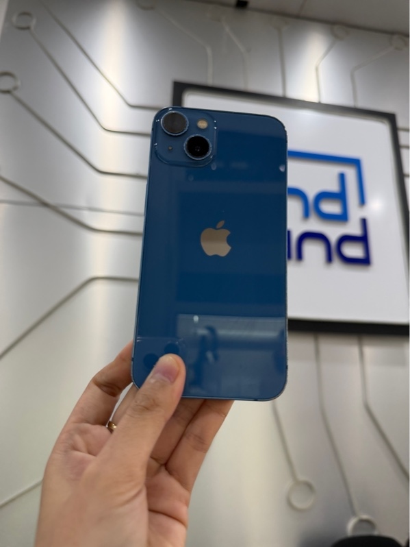 Điện thoại iPhone 13 - LL/A - 128GB - Pin 100% thay new - Màu xanh - Ngoại hình: 97% - Body