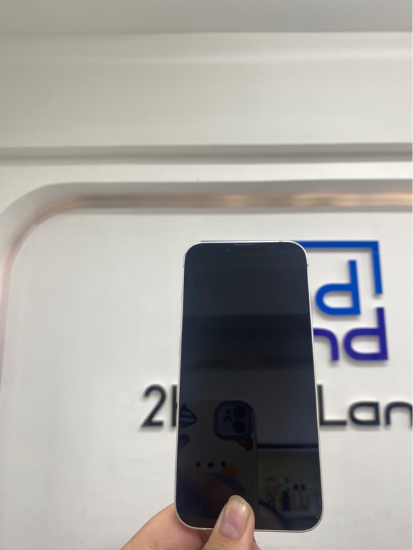 Điện thoại iPhone 13 - LL/A - IOS 26.5 - 128gb - Màu trắng - Pin thay 100% - Ngoại hình 97% - Màn ép kính - Body