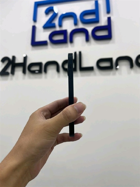 Điện thoại iPhone 13 Mini - KH/A - 128GB - IOS 18.5 - Pin 100% - Màu đen - Ngoại hình 97% - Body 1