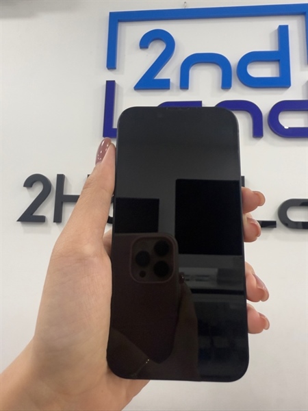 Điện thoại iPhone 13 mini - KH/A - IOS 18.6.2 - 128GB - Màu đen - Pin 100%- Ngoại hình 98% - Đánh bóng kính - Kèm sạc 2