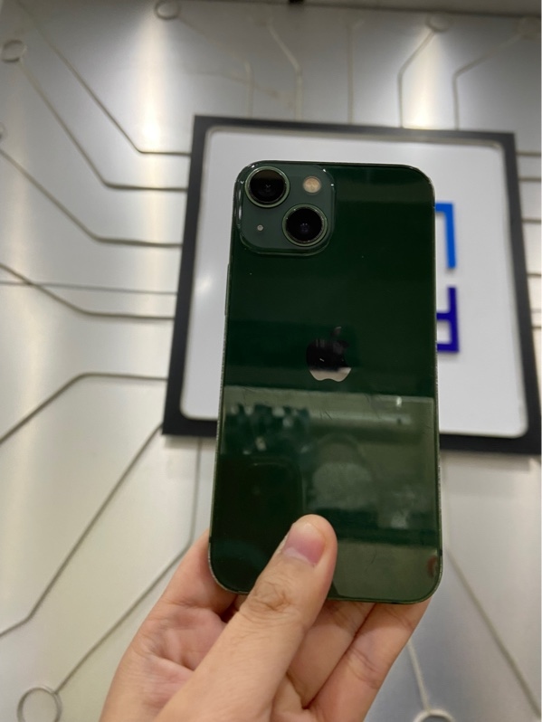 Điện thoại iPhone 13 Mini - KH/A - IOS 18.6 - 256GB - Pin 100% báo linh kiện - Màu xanh - Ngoại hình: 97% - Trầy xướt nhiều, đã thay lưng linh kiện - Body