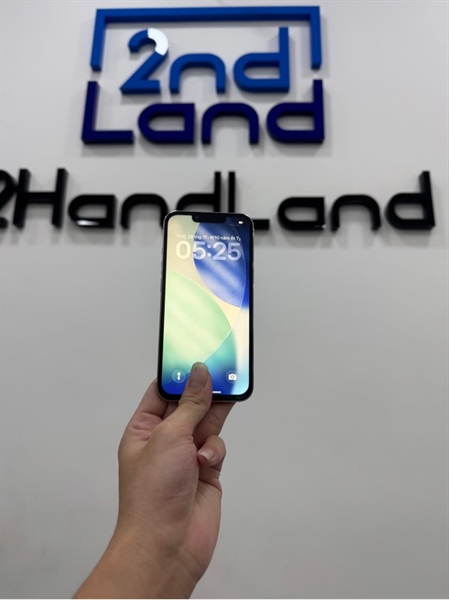 Điện thoại iPhone 13 Pro - KH/A - 256GB - IOS 26.1 - Pin 100% - Màu trắng - Ngoại hình 97% - Màn linh kiện , camera đã thay, nứt kính lưng nhỏ xíu - Body 3