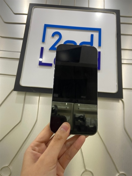 Điện thoại iPhone 13 Pro - LL/A - 128GB - Pin 100% - Màu xanh - Ngoại hình: 98% - Màn xước dăm + ép kính, đã thay kính cam , màn ám viền nhẹ - Body 3