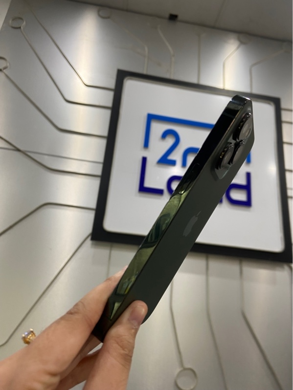 Điện thoại iPhone 13 Pro - VN/A - 128GB - Màu xanh - Pin 100% thay new - Ngoại hình: 97% - Màn xước, mẻ kính góc trái, xước thân - Body