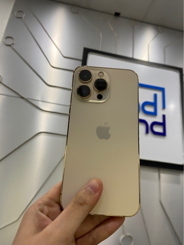 Điện thoại iPhone 13 Pro - VN/A - 128GB - Pin 100% đã thay - Màu vàng - Ngoại hình: 97% - Đã thay màn lô, ám vàng, sọc trên, cam trước đốm xanh - Body