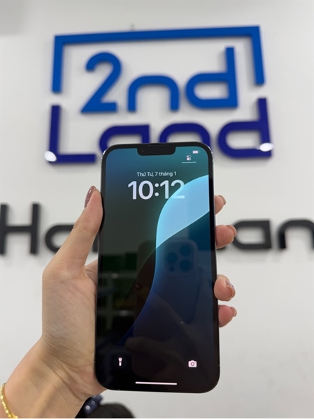 Điện thoại iPhone 13 promax - A/A - IOS 18.5 - 256GB - Màu xanh - Pin thay 100% - Ngoại hình 97% - Màn trầy - Kèm sạc 2