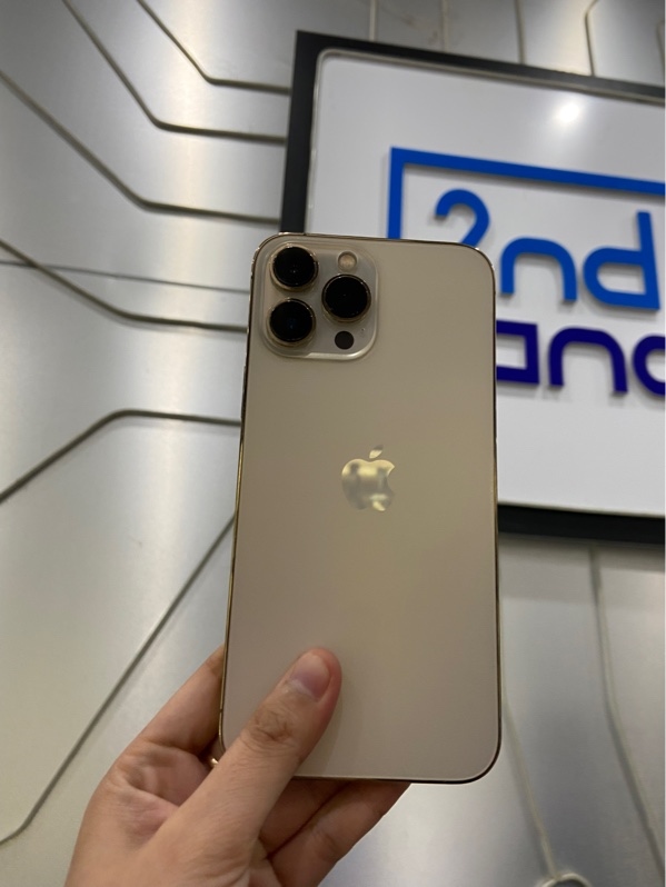 Điện thoại iPhone 13 Promax - IOS 26.6 - ZP/A - 256GB - Pin 93% - Màu gold - Ngoại hình: 97% - Đã thay màn chính hãng - Body