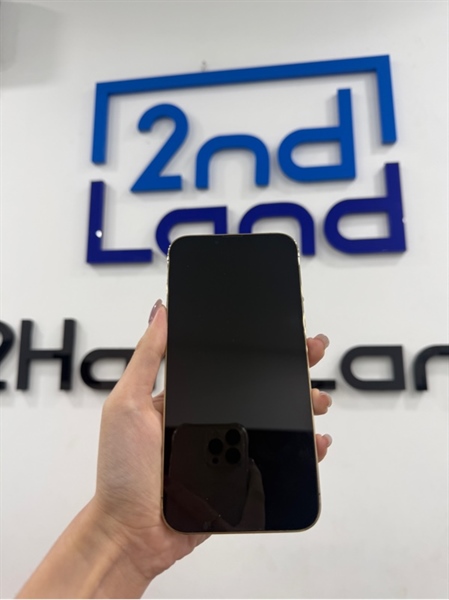 Điện thoại iPhone 13 Promax - LL/A - IOS 18.6.2 - 128GB - Màu gold - Pin thay 100% - Ngoại hình 98% - trầy xước viền ít - Kèm Box 3