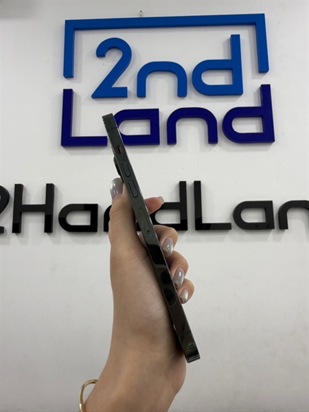 Điện thoại iPhone 13 promax - LL/A - IOS 18.6.2 - 128GB - Màu xanh lá - Pin thay 100% - Ngoại hình 98% - Màn xước , viền xước - Body 1