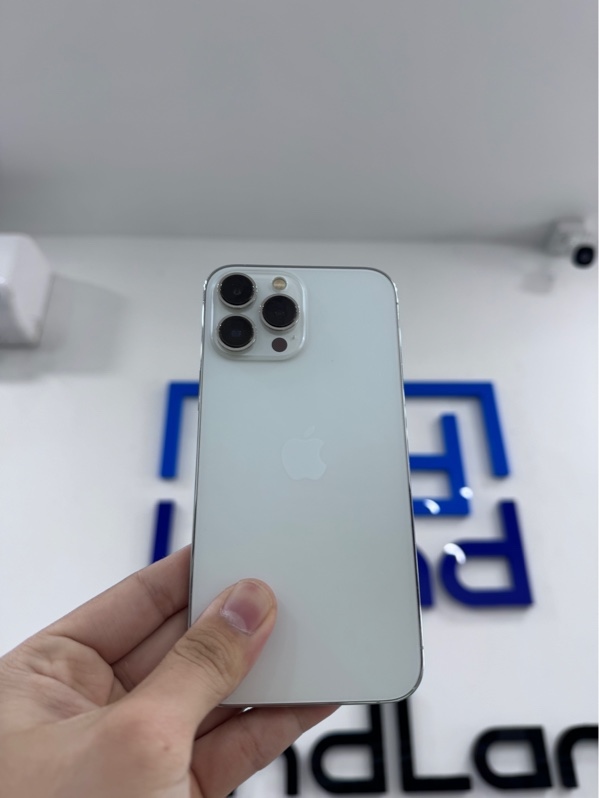 Điện thoại iPhone 13 promax - VN/A - 128GB - ios 26.5.2 - Màu trắng - Pin thay 100% - Ngoại hình 97% - Viền trầy xước, đã thay màn oled 120hz báo dòng - Body