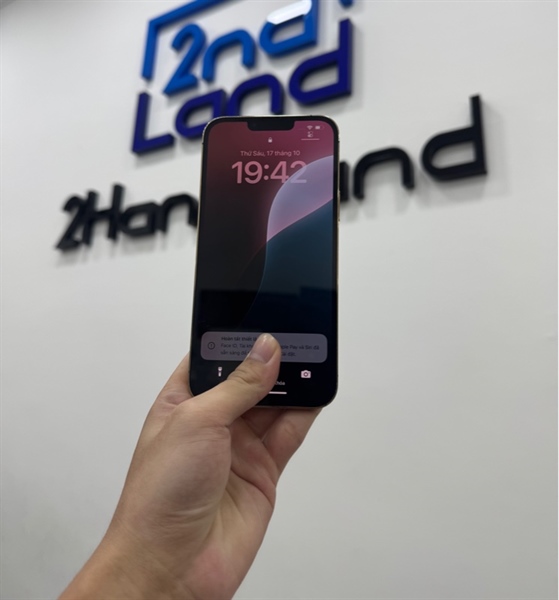 Điện thoại iPhone 13 Promax - VN/A - 256GB - IOS 18.6.2 - Pin 100% đã thay - Màu Gold - Ngoại hình 97% - Body 2