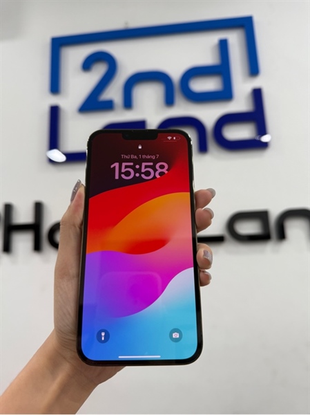 Điện thoại iPhone 13 promax - VN/A - IOS 17.4.1 - 128GB - Màu xanh lá - Pin 82% - Ngoại hình 97% - cấn góc - Kèm sạc 2