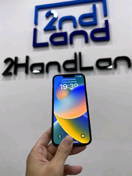 Điện thoại iPhone 13 - VN/A - 128GB - IOS 16.1 - Pin 100% - Màu mid night - Ngoại hình 98% - Body 2
