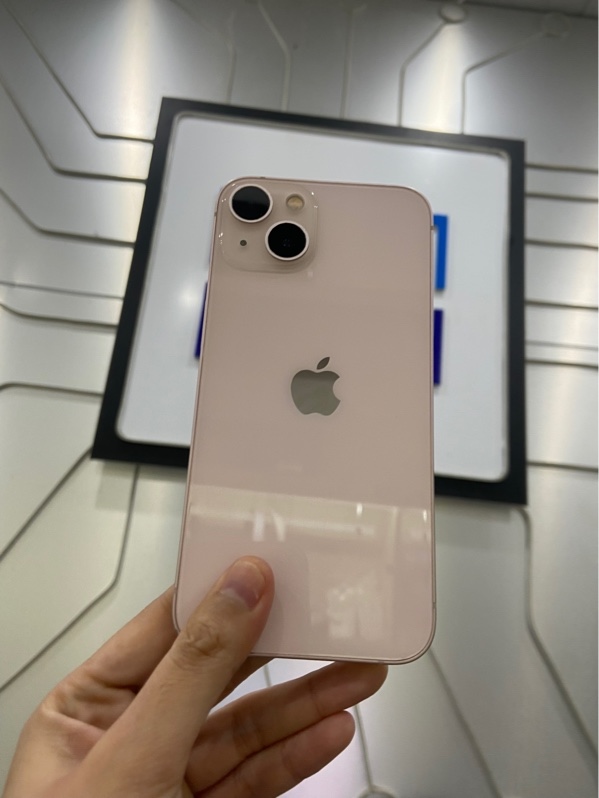 Điện thoại iPhone 13 - VN/A - 128GB - Pin 100% thay new - Màu hồng - Ngoại hình: 97% - Body