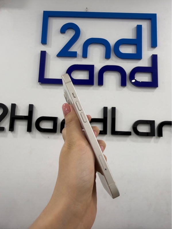 Điện thoại iPhone 13 - VN/A - IOS 26.4.2 - 128GB - Màu trắng - Pin thay 100% - Ngoại hình 97% - Máy trầy nhẹ - Kèm sạc linh kiện