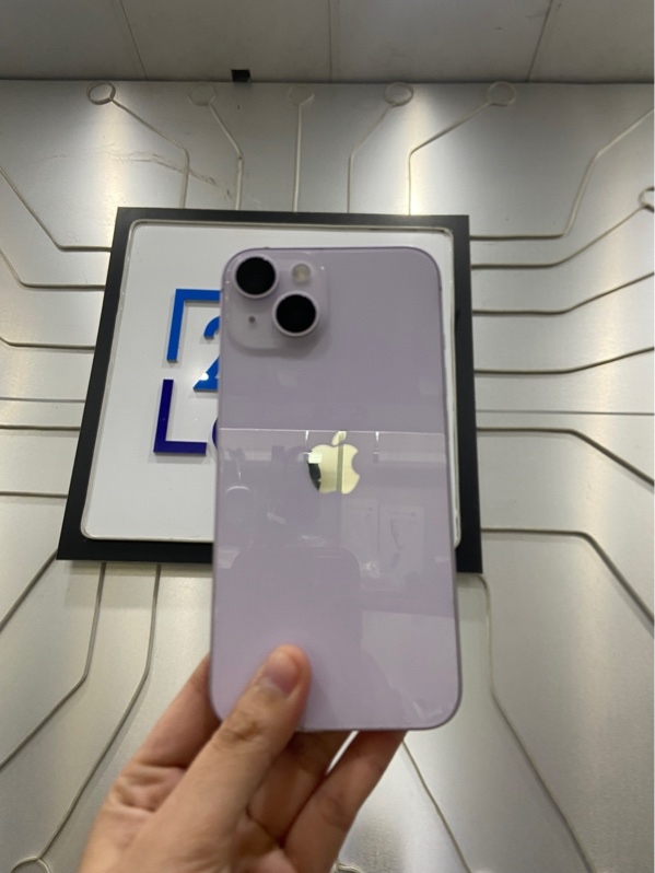 Điện thoại iPhone 14 - 128GB - IOS 27 - Pin 100% thay new - Màu tím - Ngoại hình: 97% - Trầy sườn - Body
