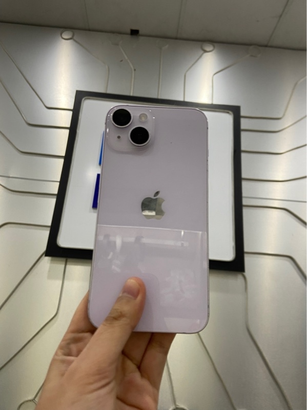 Điện thoại iPhone 14 - CH/A - 128GB - Pin 86% - Màu tím - Ngoại hình: 97% - Trầy cấn, màn xước - Body