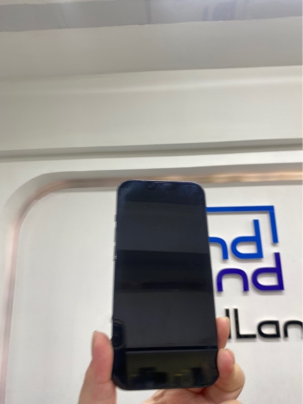 Điện thoại iPhone 14 - LL/A- IOS 26.5.2 - 128gb - Màu xanh - Pin thay 100% - Ngoại hình 97% - cam sau với màn trầy nhẹ - Body