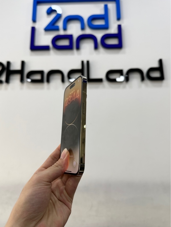 Điện thoại iPhone 14 Pro - KH/A - 256GB - IOS 26.6.1 - Pin 100% đã thay new - Màu gold - Ngoại hình 98% - Body