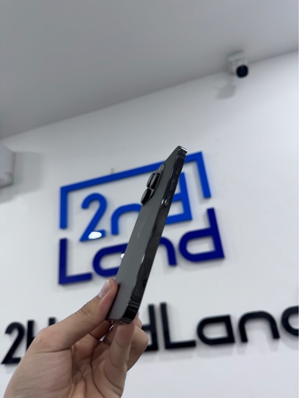 Điện thoại iPhone 14 Pro - LL/A - 256GB - iOS 26.6 - Màu đen - Pin 83% chu kỳ sạc 965 - Ngoại hình 97% - Viền trầy xước nhiều, lưng xước - Body