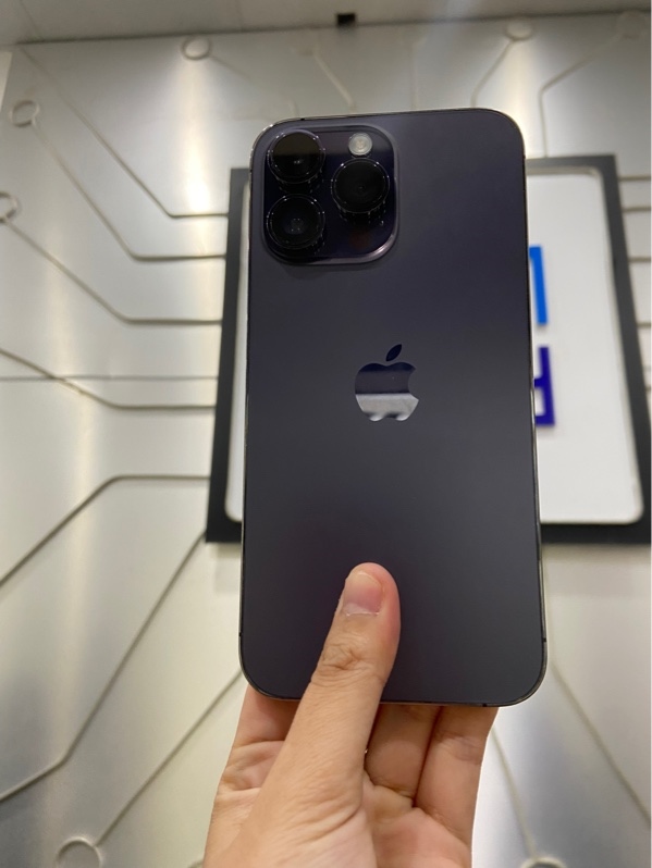 Điện thoại iPhone 14 Promax - lOS 26.5 - Mã VN/A - 128GB - Pin đã thay linh kiện 100% - Màu tím - Ngoại hình: 97% - Trầy xước thân - Body