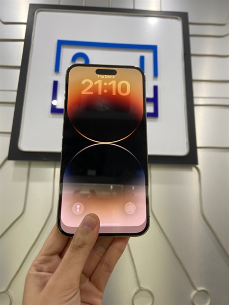 Điện thoại iPhone 14 Promax - VN/A - 128GB - IOS 17.5.1 - Pin 100% thay new - Màu gold - Ngoại hình: 97% - Body 2