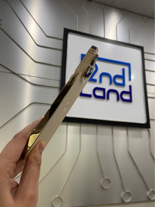 Điện thoại iPhone 14 Promax - VN/A - 256GB - Pin 100% thay new - Màu vàng gold - Ngoại hình: 96% - Màn trầy, lưu ảnh, đã thay lưng - Body