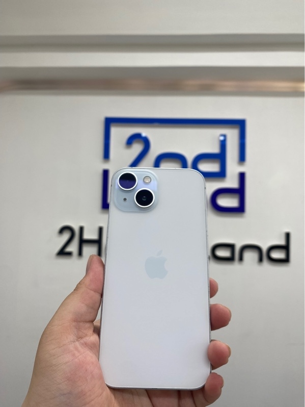 Điện thoại iPhone 15 - LL/A - 128gb - Màu xanh - Pin 90% - Ngoại hình 97% - Màn trầy, cấn nhẹ, cam sau 1 hạt bụi - Body