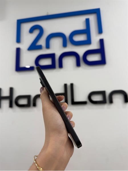 Điện thoại iPhone 15 plus - VN/A - IOS 26.2 - 128GB - Màu đen - Pin 85% chu kỳ sạc 630 - Ngoại hình 97% - Màn trầy , cấn 4 góc nặng , tróc sơn , viền trầy - Body 1