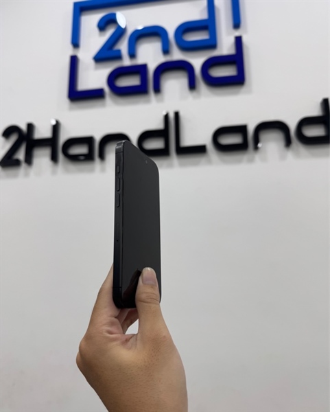 Điện thoại iPhone 15 Pro - KH/A - 128GB - IOS 26.0.1 - Pin 100% đã thay - Màu đen - Ngoại hình 98.5% - Màn ép kính - Body 2