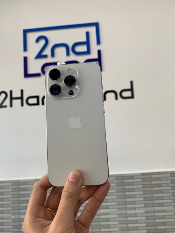 Điện thoại iPhone 15 Pro - LL/A - 128GB - Màu trắng - Pin 100% - Ngoại hình: 98% - Body