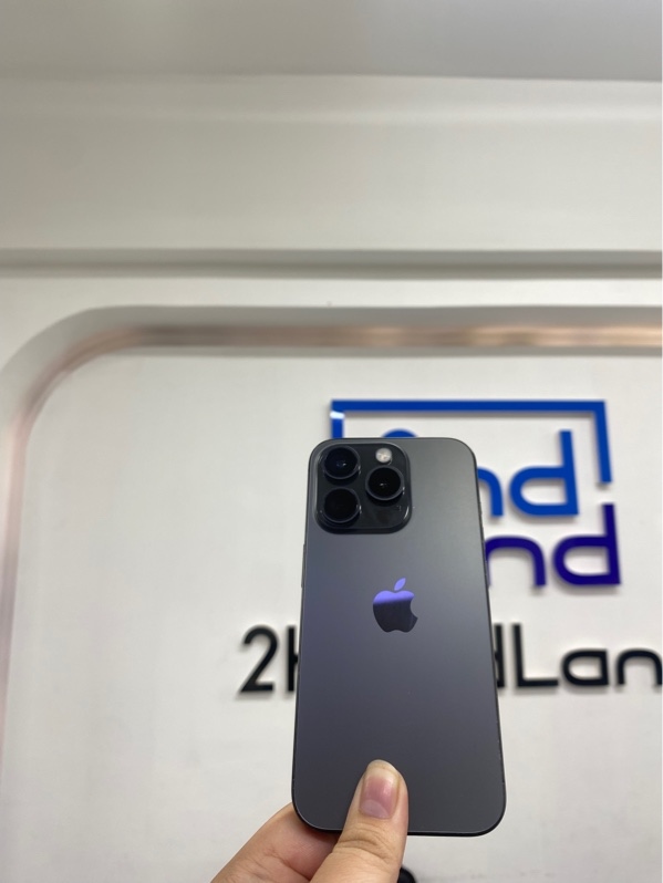 Điện thoại iPhone 15 Pro - LL/A - IOS 26.2.1 - 256gb - Màu đen - Pin 87% chu kỳ sạc 812 - Ngoại hình 97% - Màn linh kiện LCD - Body