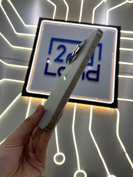 Điện thoại iPhone 15 Pro - ZP/A - 256GB - Pin 93% - Chu kì sạc 349 lần - Màu titan tự nhiên - Ngoại hình: 97% - Đã thay màn với camera chính hãng - Body 2