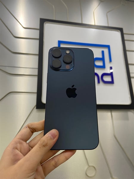 Điện thoại iPhone 15 Promax - KH/A - 256GB - IOS 18.4.1 - Pin 85% - Màu xanh - Ngoại hình: 97.5 % - Body
