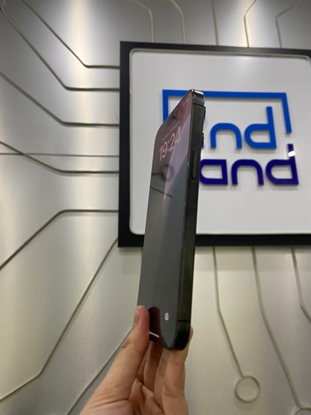 Điện thoại iPhone 15 Promax - KH/A - 256GB - IOS 18.6 - Pin 90% - Màu đen - Ngoại hình: 97.5% - Body 2