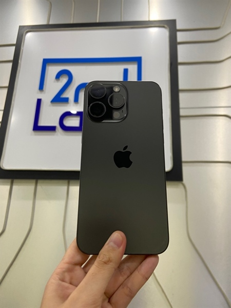 Điện thoại iPhone 15 Promax - LL/A - 256GB - Pin 87% - Chu kì sạc 637 - Màu đen - Ngoại hình: 97% - Cam trước bị 1 đốm cam , màn xước - Body