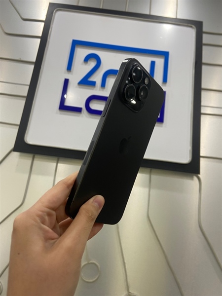 Điện thoại iPhone 15 Promax - LL/A - 256GB - Pin 90% - Chu kì sạc 401 lần - Màu đen - Ngoại hình: 97% - màn đánh kính - Body 1