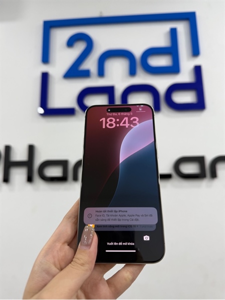 Điện thoại iPhone 15 promax - LL/A - IOS 18.4.1 - 256GB - Màu titan - Pin 91% - Ngoại hình 98% - Kèm sạc 2