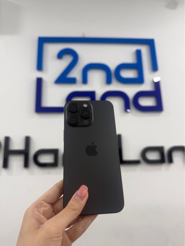 Điện thoại iPhone 15 promax - LL/A - ios 26.5 - 256gb - Màu đen - Pin 86% chu kỳ sạc 730 - Ngoại hình 97.5% - trầy xước - Kèm sạc linh kiện