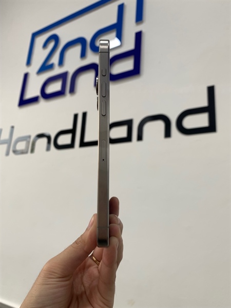 Điện thoại iPhone 15 Promax - VN/A - 256GB - Màu bạc Pin 86% chu kì sạc 507 lần - Ngoại hình: 98% - Body 1