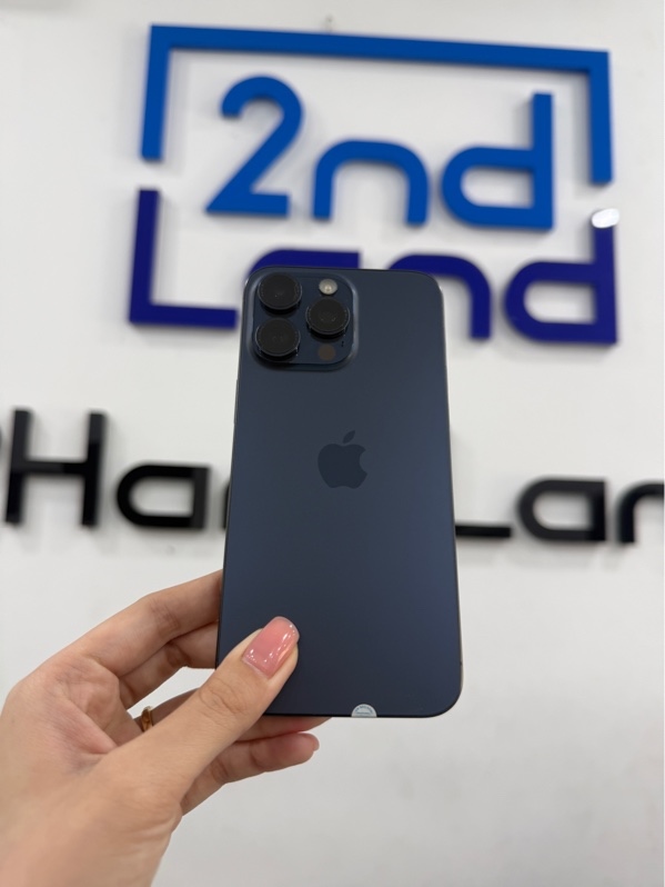 Điện thoại iPhone 15 promax - VN/A - ios 26.3.1(a) - 256GB - Màu xanh titan - Pin bình thường 84% chu kì sạc 484 - Ngoại hình 97% - viền xước, cấn nhẹ 1 góc, màn trầy nhiều - Body