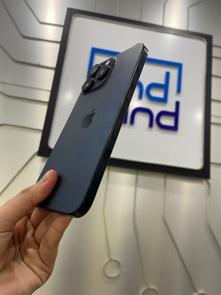 Điện thoại iPhone 15 Promax - ZA/A - 256GB - 2 Sim - IOS 26.2.1 - Pin 84% - Màu xanh - Ngoại hình: 97% - Body 2