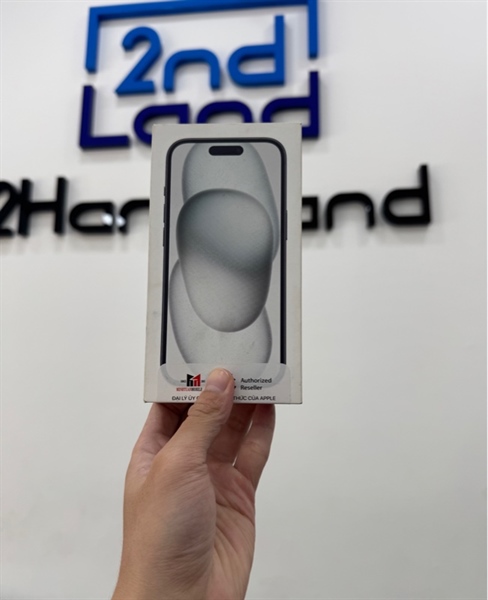Điện thoại iPhone 15 - VN/A - 128GB - IOS 18.6.2 - Pin 88% - Màu đen - Ngoại hình 96% - Box 4