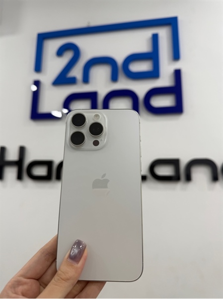 Điện thoại iPhone 15promax - VN/A - IOS 17.4 - 256GB - Màu White titan - Pin 89% - Ngoại hình 98% - Màn trầy - Kèm sạc