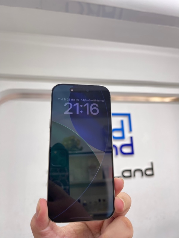 Điện thoại iPhone 16 Pro - KH/A - IOS 26.6 - 128gb - Màu xám titan - Pin 88% chu kỳ sạc 806 - Ngoại hình 97.8% - Màn xước nhẹ - Body