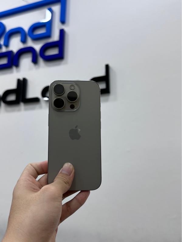 Điện thoại iPhone 16 Pro - VNA - 256GB - IOS 26.6 - Pin 88% - Màu xám - Ngoại hình 98% - Body