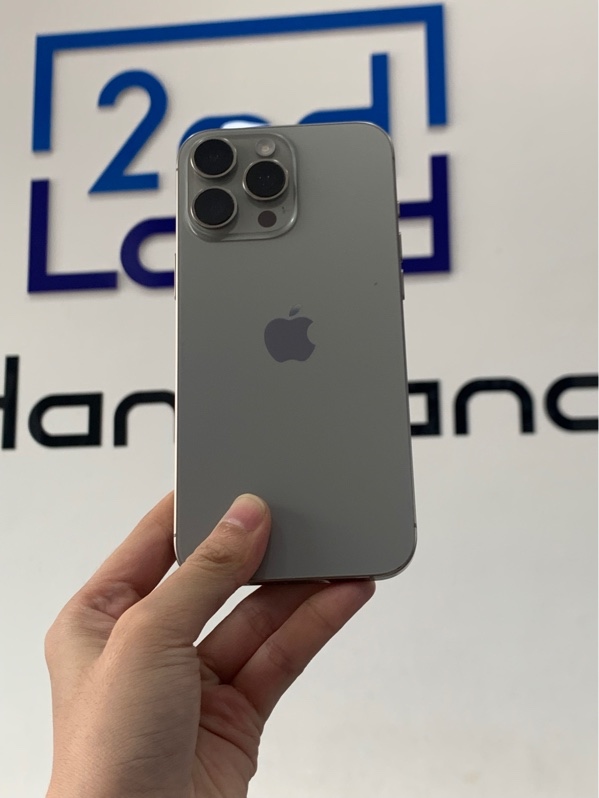 Điện thoại iPhone 16 promax - LL/A - 1TB - Màu titan tự nhiên - Pin 93% - Ngoại hình: 98% - Hàng Bảo Hành Apple Chính Hãng - Body
